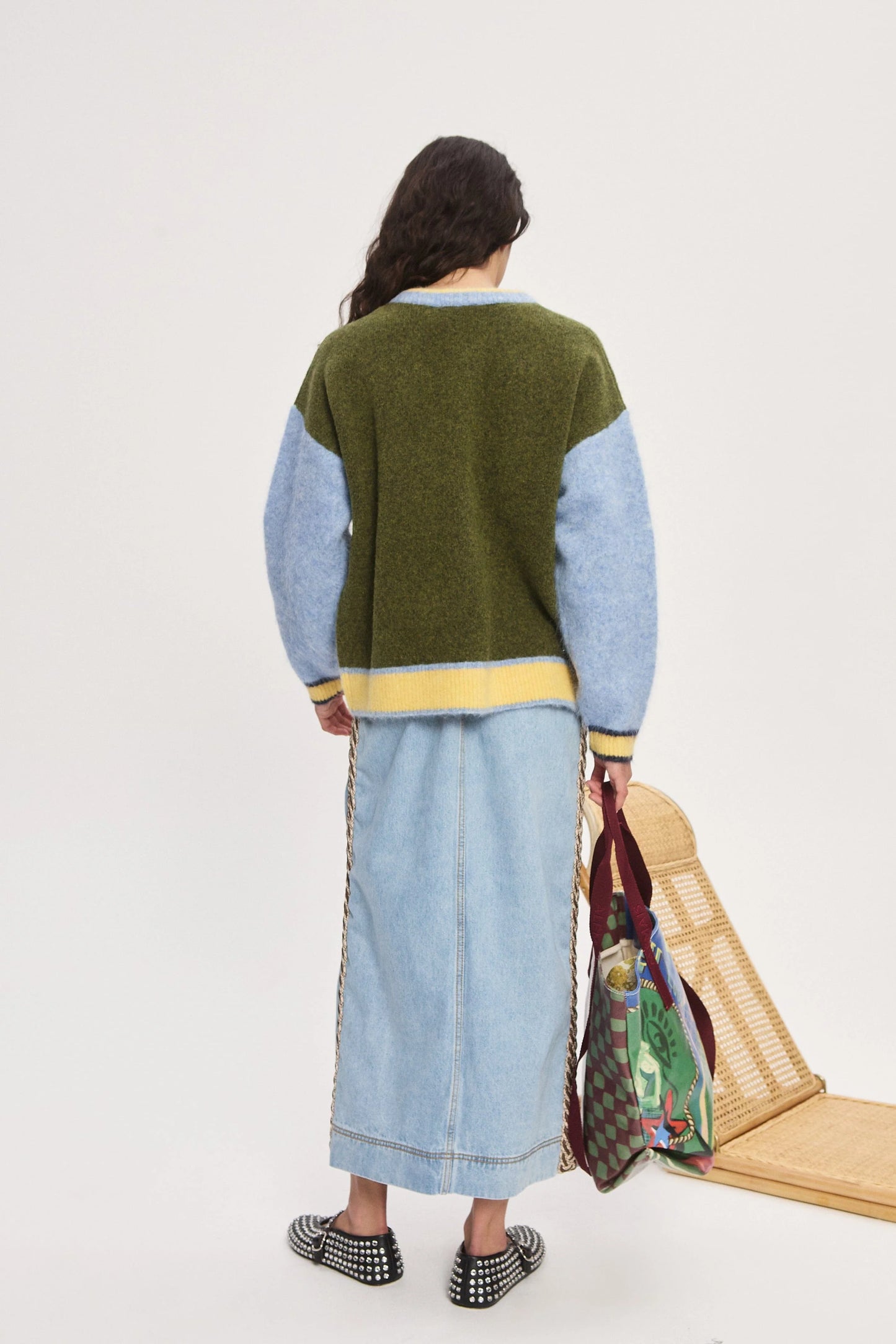 Back view showing relaxed fit and dropped shoulders – Alemais knitwear