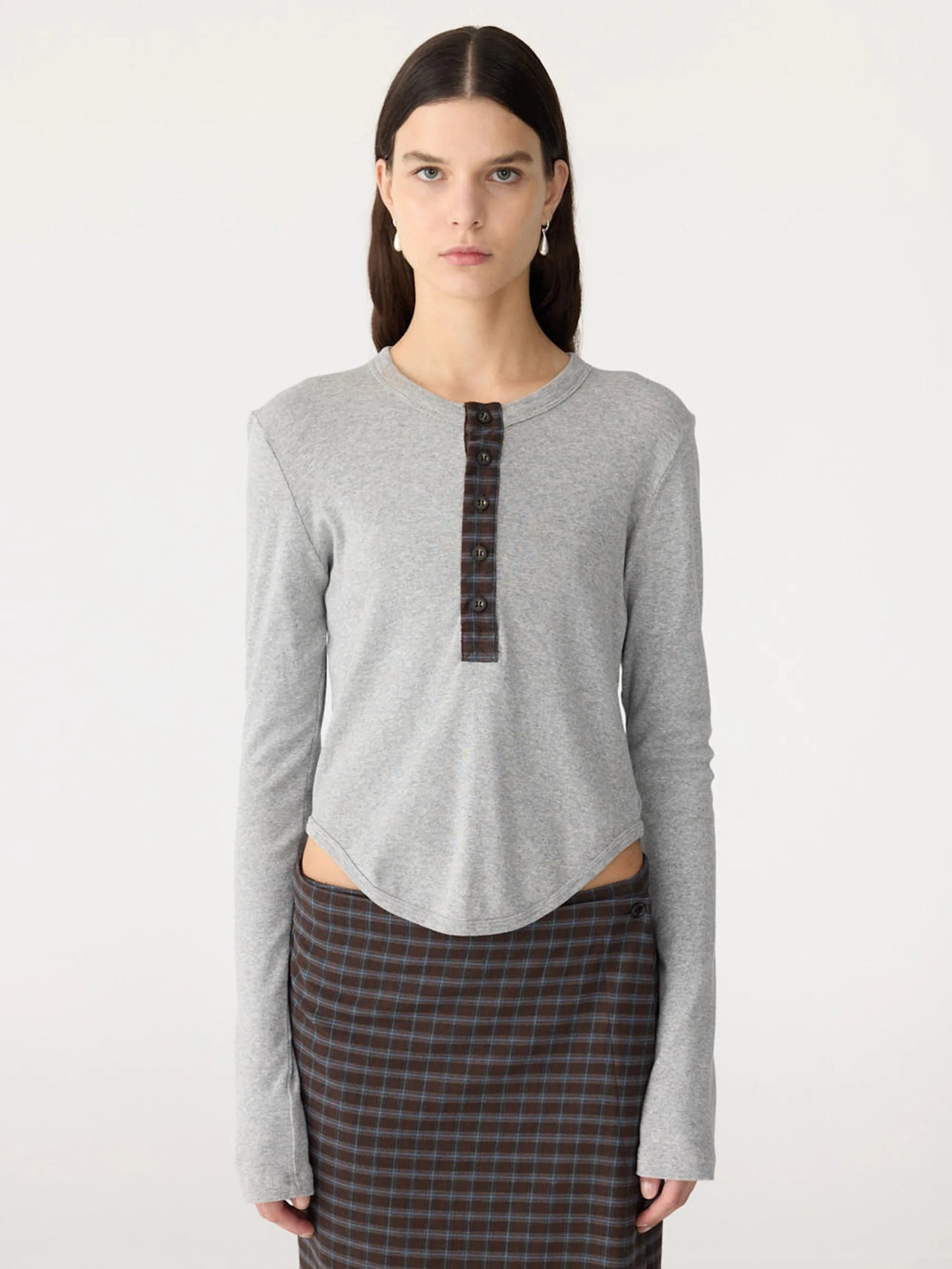 Bassike Scoop Hem Placket T-Shirt - GREYMARL/CHECK